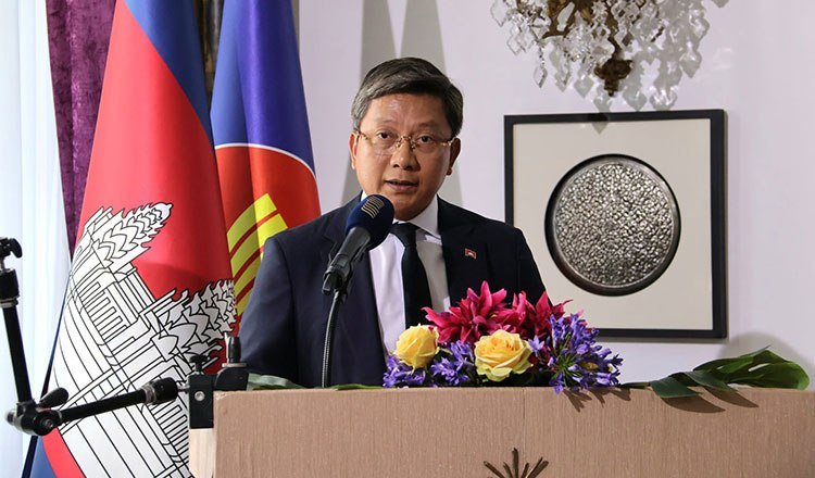 柬埔寨驻法国大使表示,柬泰边境冲突问题应在国际论坛上公开讨论