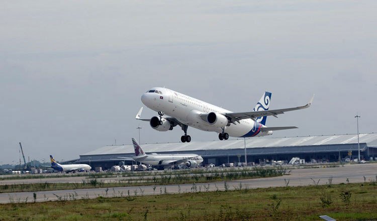 柬埔寨出席马来西亚航空会议 承诺提升航空安全与技术
