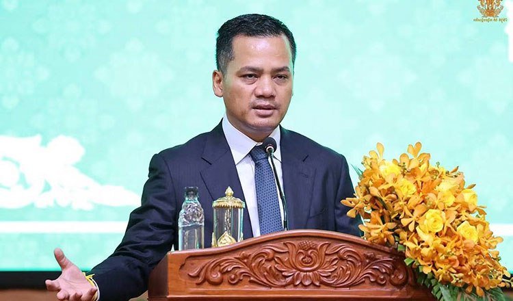 柬埔寨内政部指示加强监控手段打击毒品犯罪