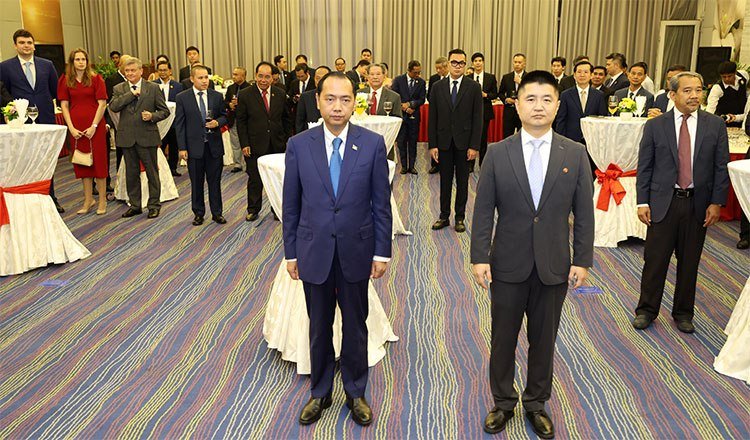 柬埔寨与朝鲜重申传统友谊 承诺深化双边合作关系