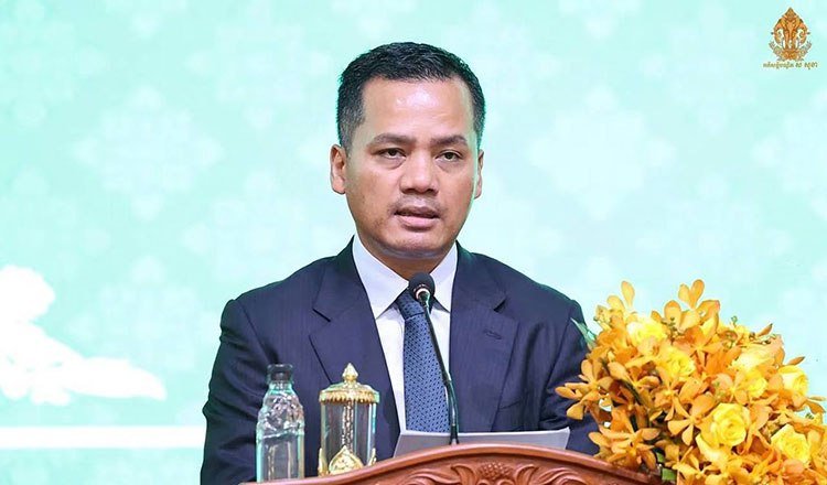 柬埔寨内政部计划为全国乡分区提供道路维护预算