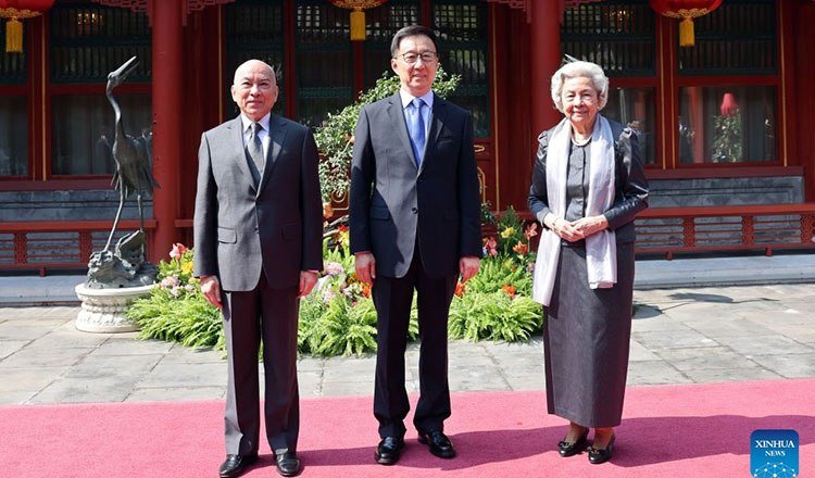 柬中两国重申传统友谊 洪玛奈访华成果显著