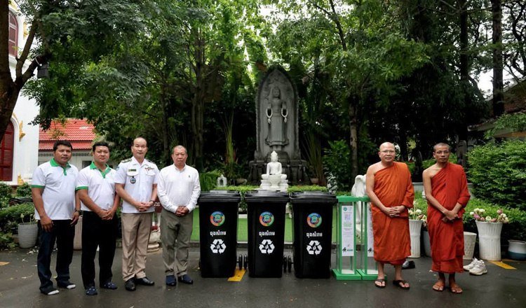 柬埔寨环境部推广校园与寺庙垃圾分类管理