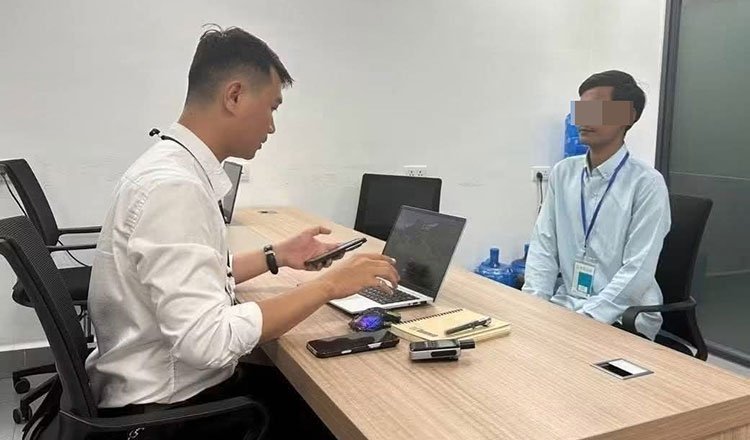 金边法院起诉侮辱军人男子 涉嫌煽动社会动乱