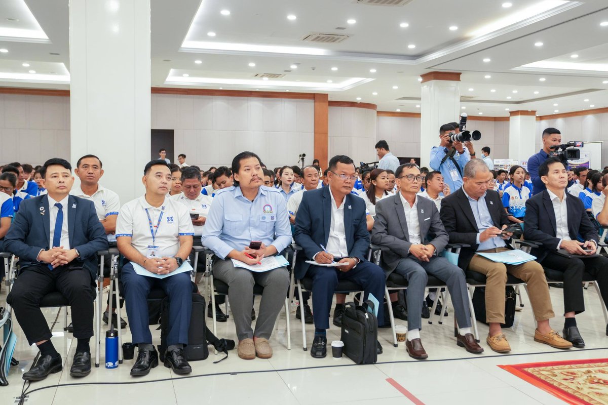 柬埔寨青年公民意识竞赛决赛在金边举行