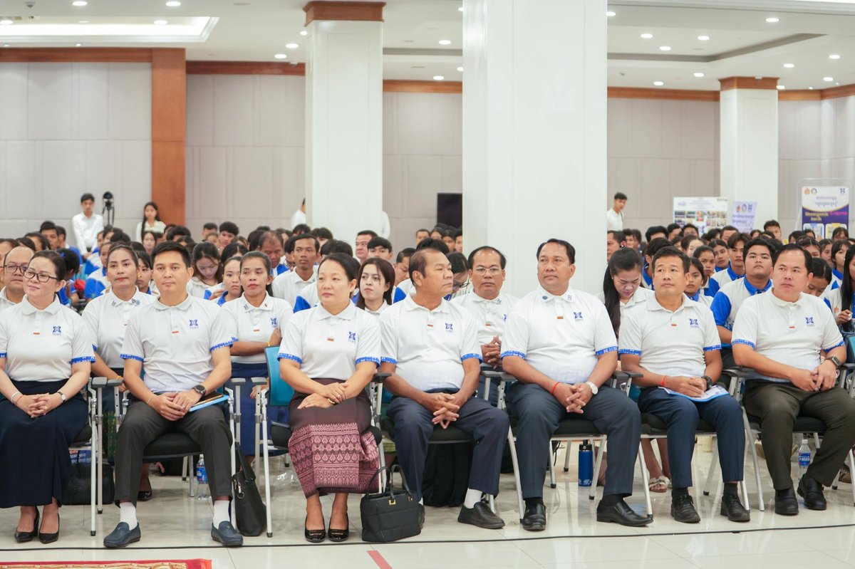 柬埔寨青年公民意识竞赛决赛在金边举行