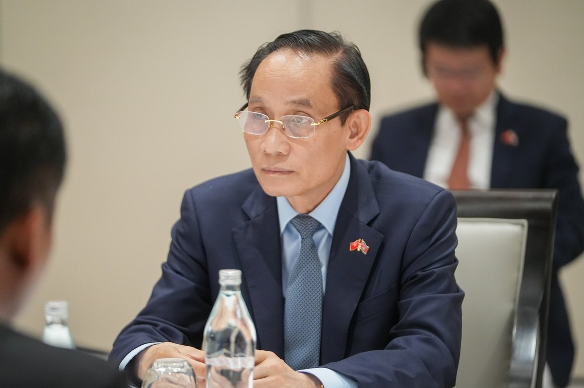 柬埔寨青年联合会与越南代表团举行会晤 加强合作