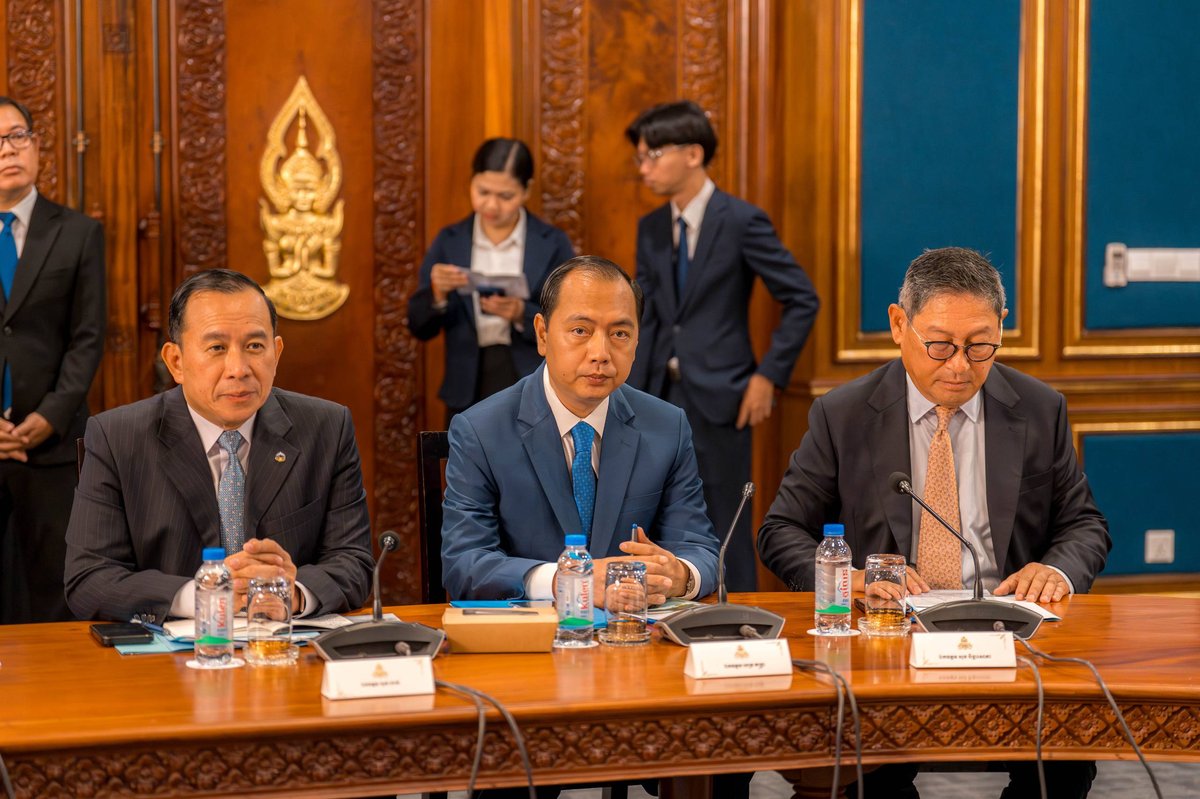 第20届法语国家峰会筹备委员会召开第八次会议