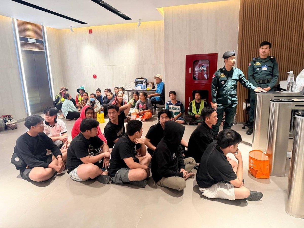 柬埔寨警方在波贝突袭一栋30层大楼,抓获587名电诈嫌疑人,