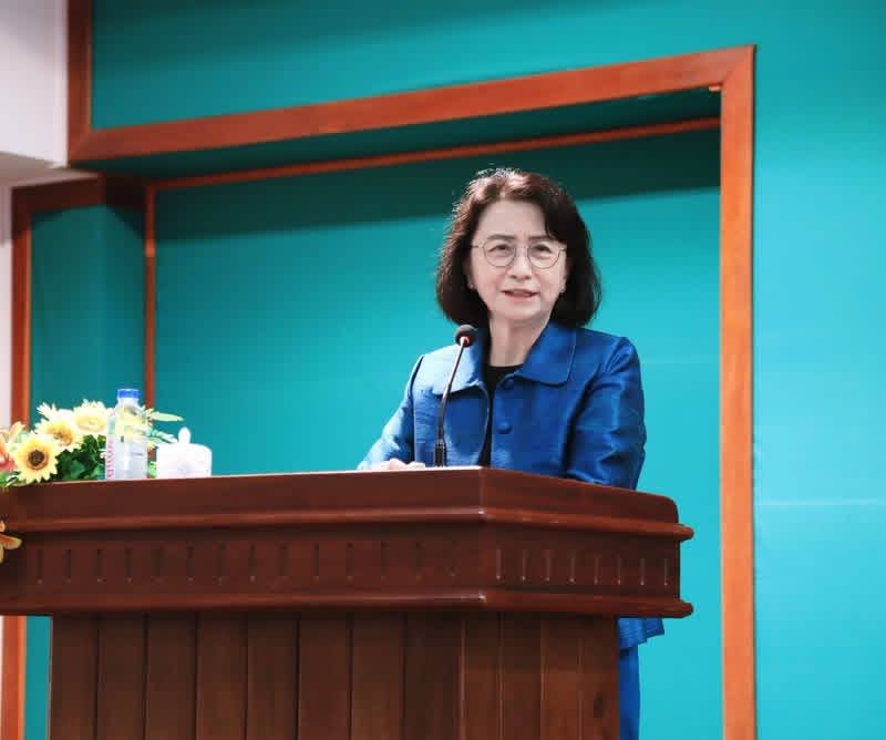 妇女事务部部长要求提升民生服务责任感