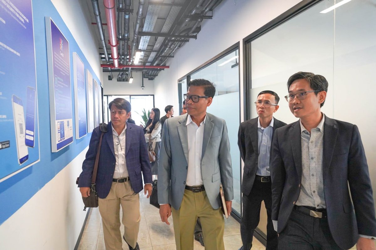 柬埔寨政府调研电子政务服务 旨在提升行政审批效率