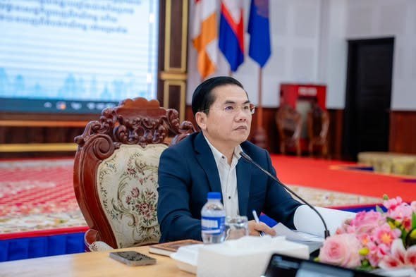 暹粒省政府召开技术协调委员会会议