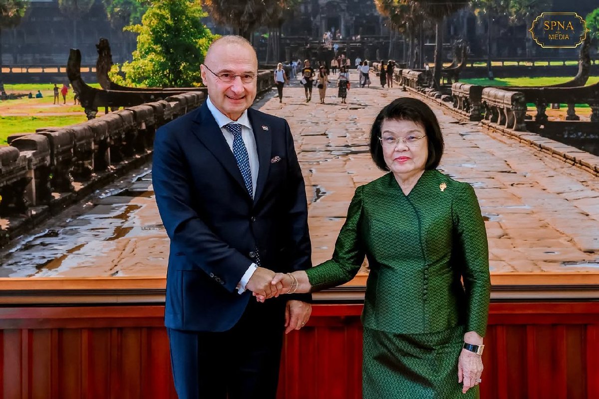 柬埔寨政府欢迎克罗地亚在扫雷领域的支持,双方将通过分享专业经