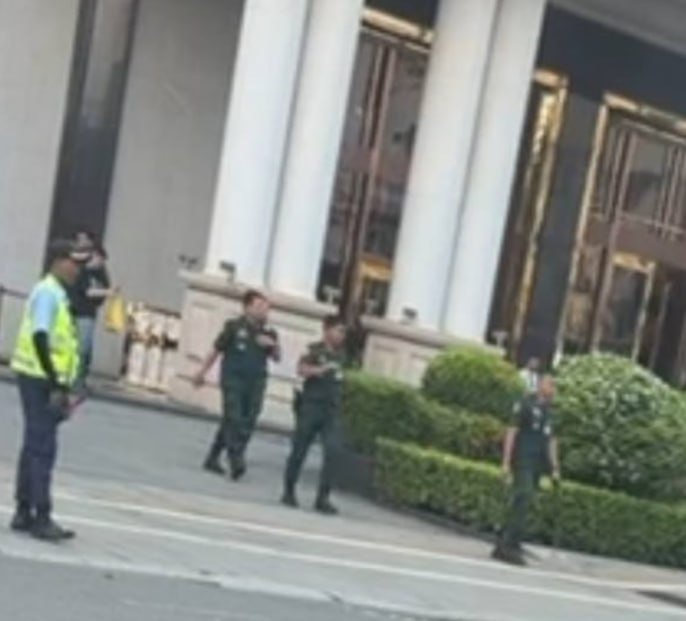西港警方突击检查蓝色海湾区域 疑似涉及举报