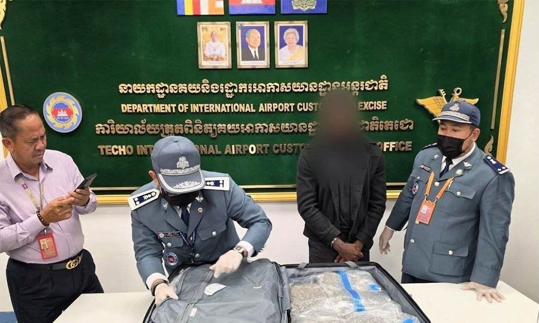警方查获48公斤毒品 2名外籍旅客被捕