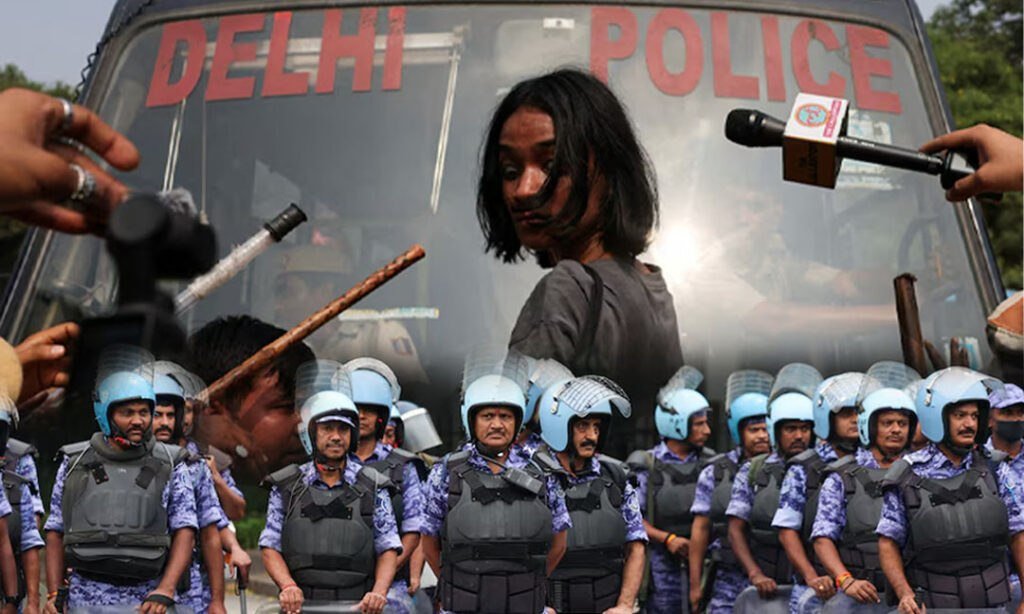 印度政府正面临国内抗议活动的压力,外界关注政府将采取协商还是