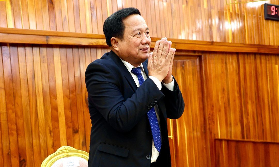 柬埔寨参议院正式宣布认可欧莱(Ouk Lay)为新任参议院成