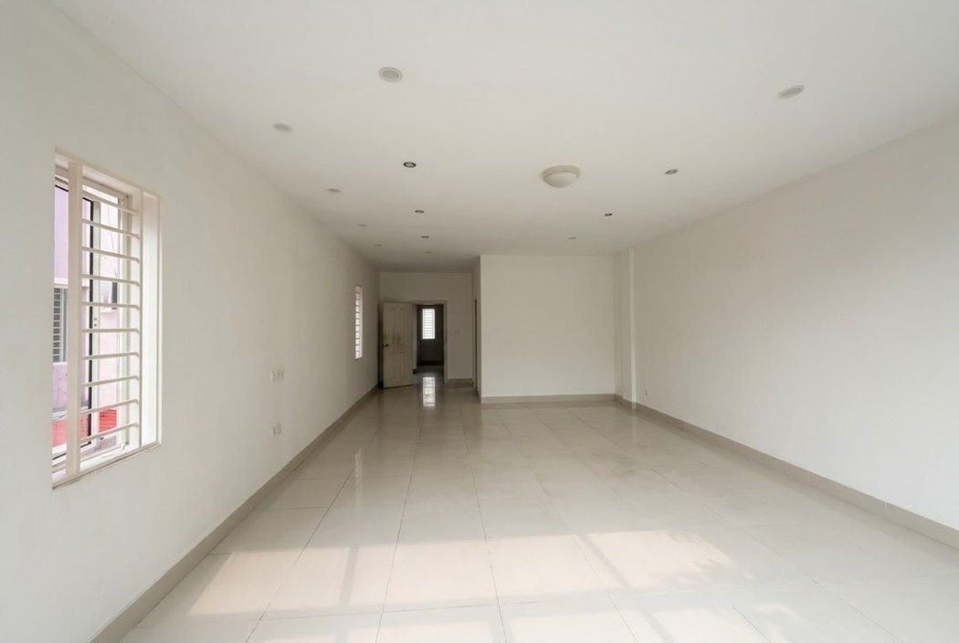 金边炳发城主商业街店屋出租 月租$1250