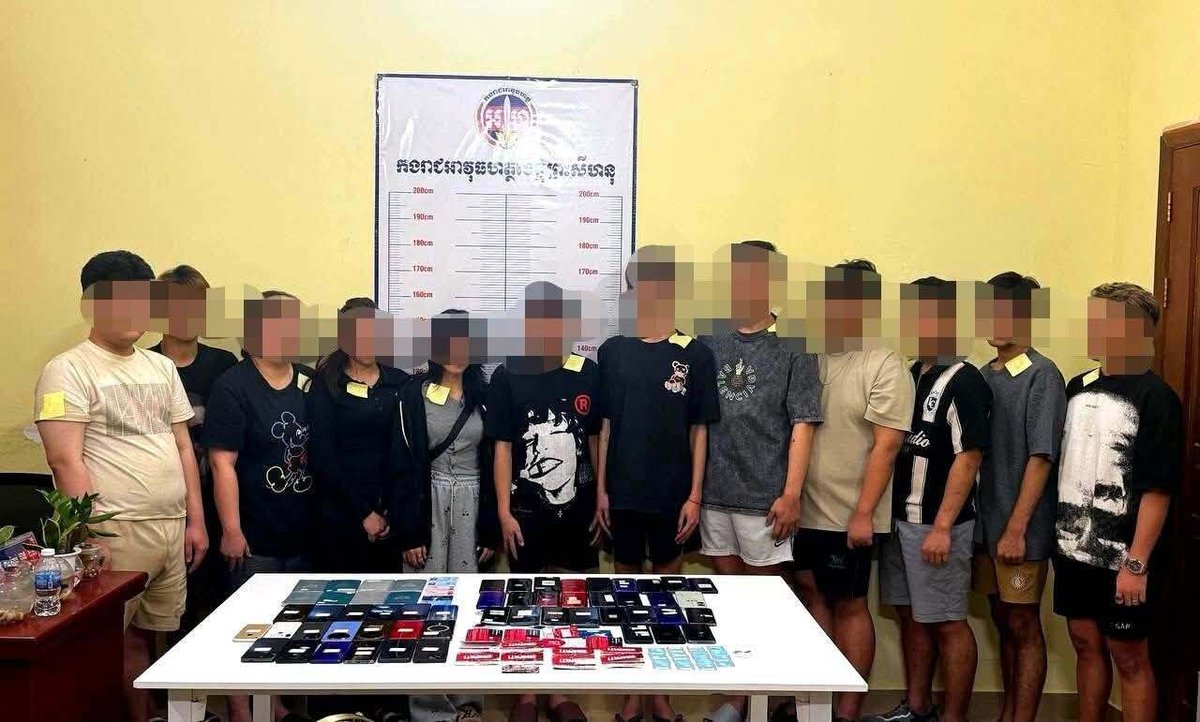 西港警方突袭诈骗窝点 多名外籍人员被捕