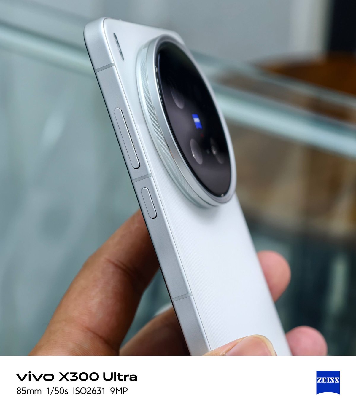 Vivo X200 Ultra二手转让 12/256G售$6