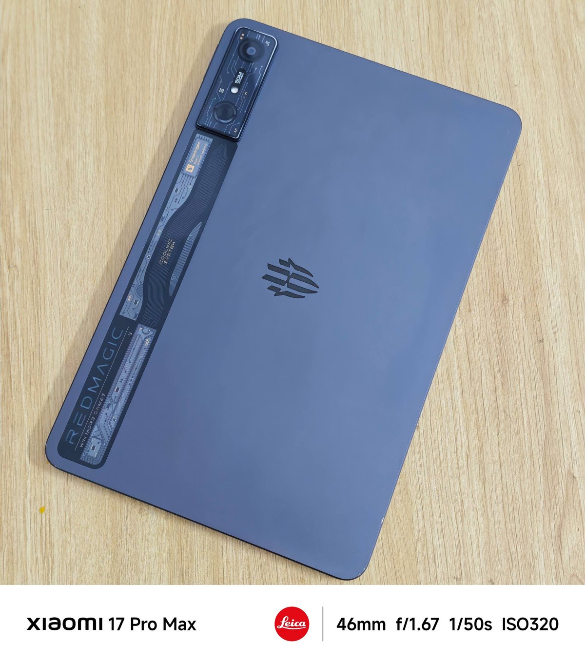 红魔Nova电竞平板98新 12+256G售$349