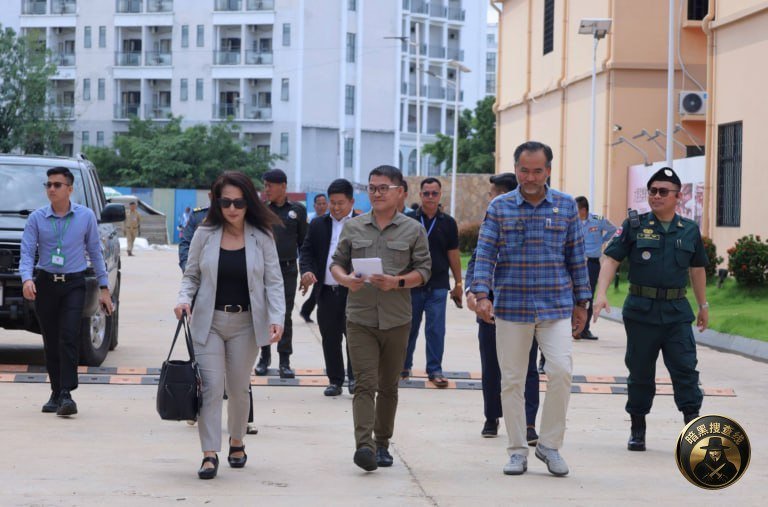 美国FBI工作组赴巴域市 实地检查已捣毁电诈窝点