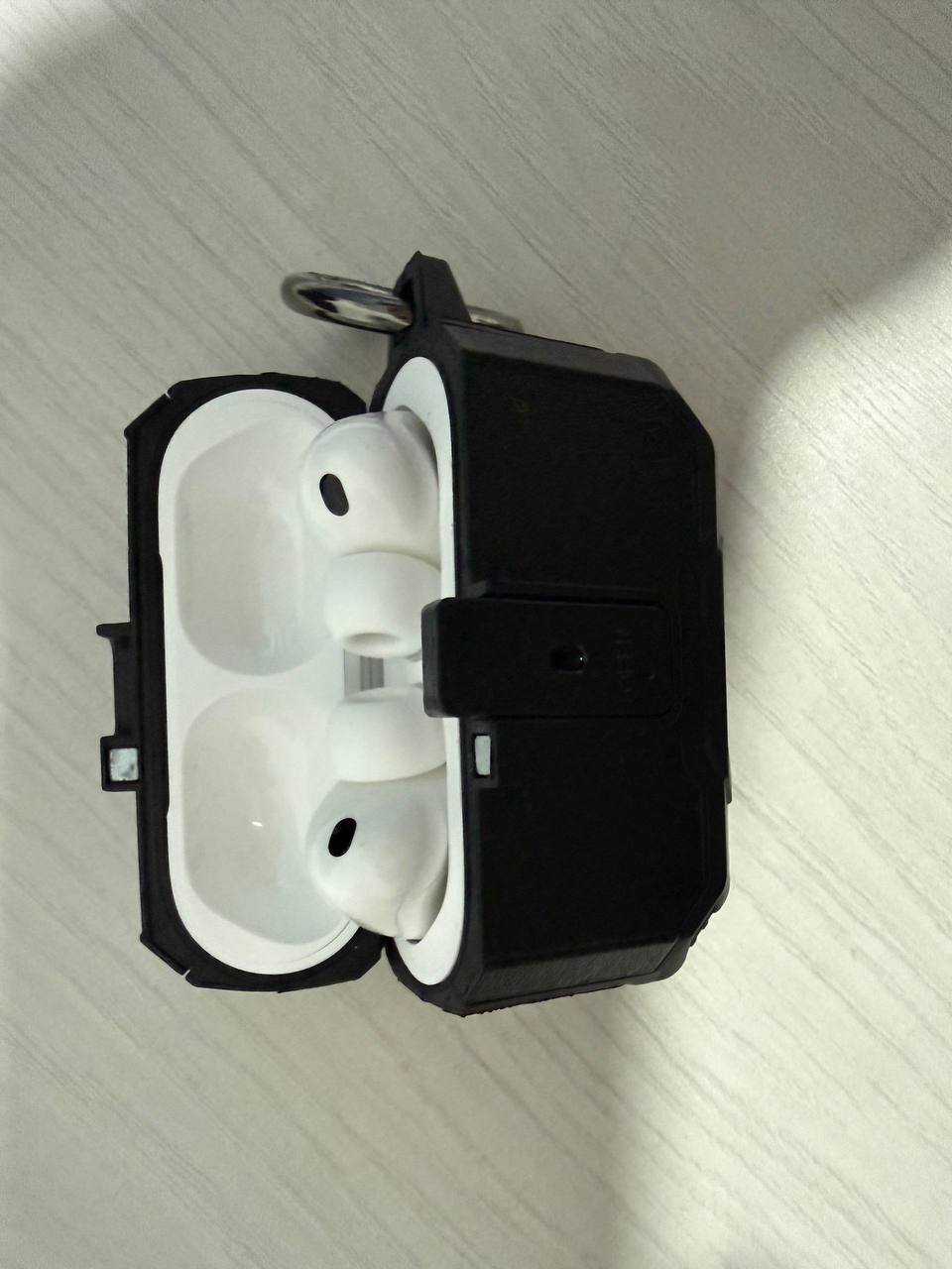 西港转让99新iPhone16PM 512G及AirPod