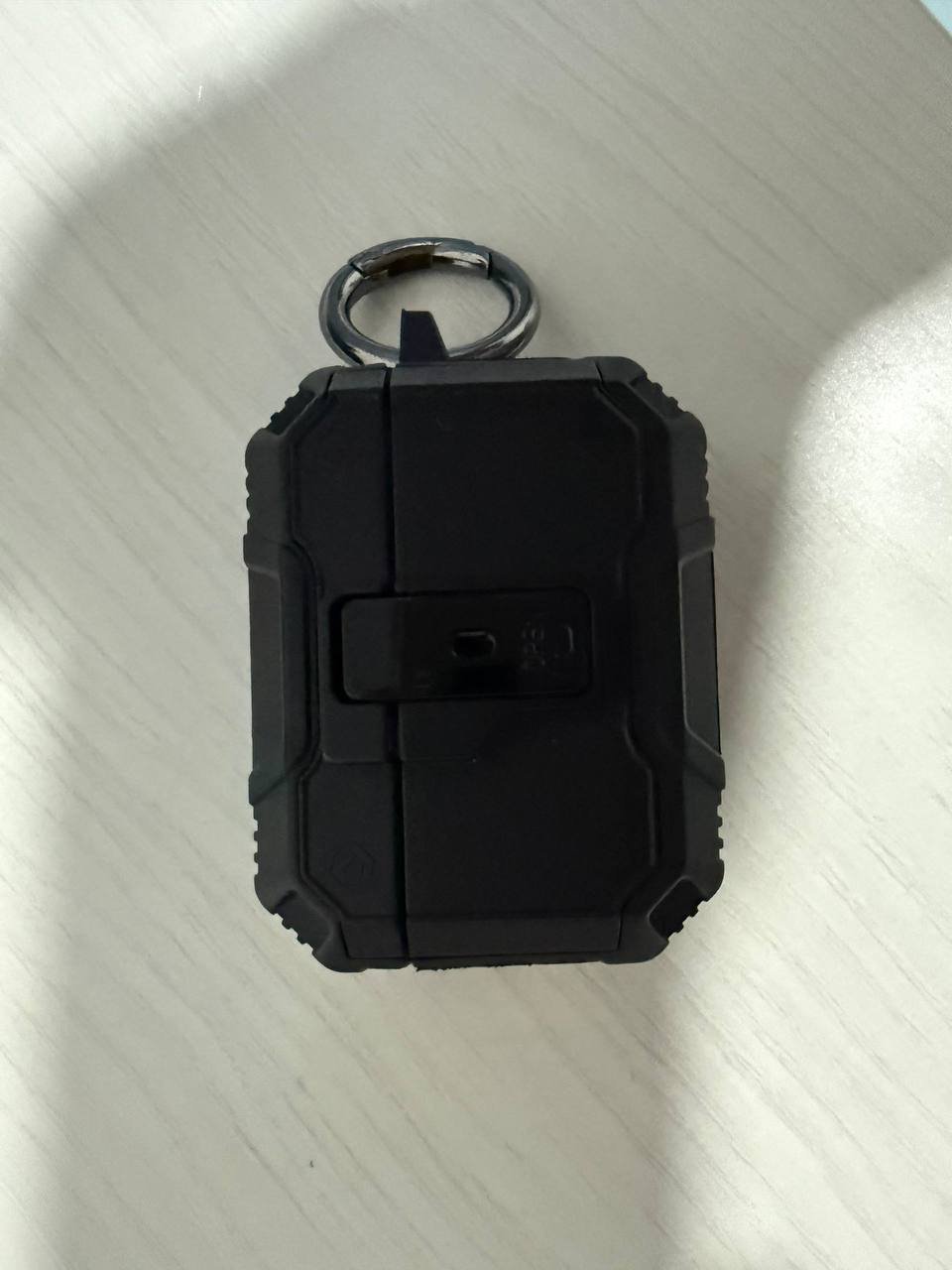 西港转让99新iPhone16PM 512G及AirPod