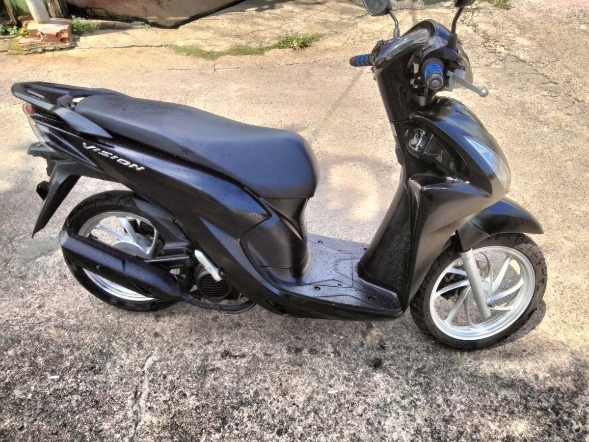 西港转让本田威神摩托车 售价$630发动机精品