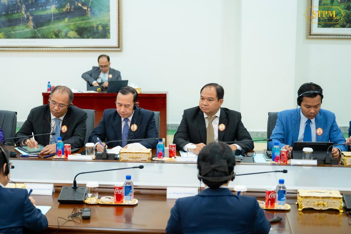 洪玛奈总理会见老挝青年代表团 探讨双边合作