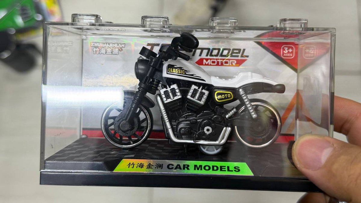 西港名扬二手模型及日用品转让 兰博基尼模型$35