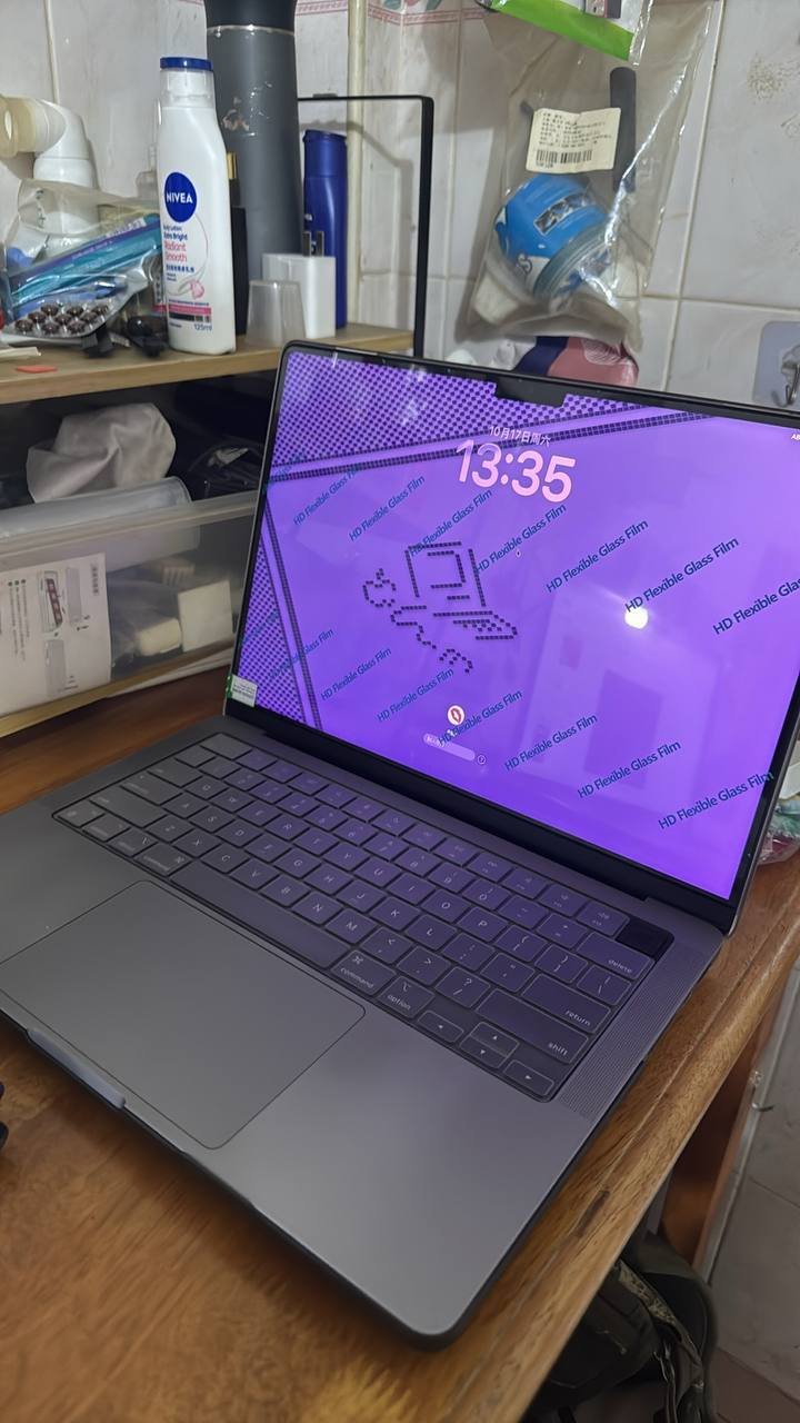金边转让14寸MacBook Pro M3 电池100%