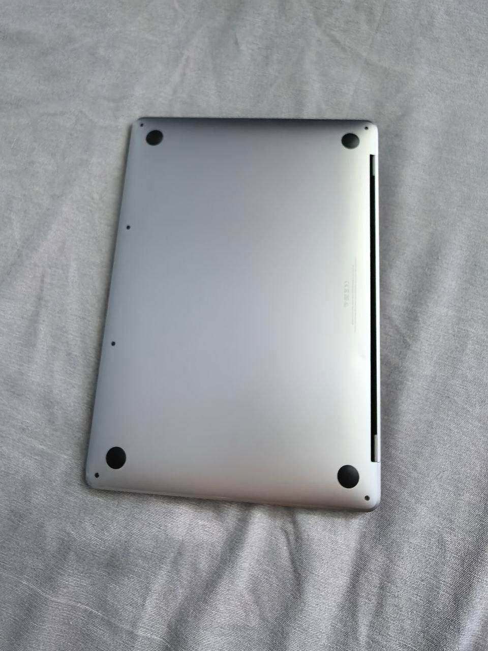 西港转让14英寸MacBook M1 Pro 8G+512G