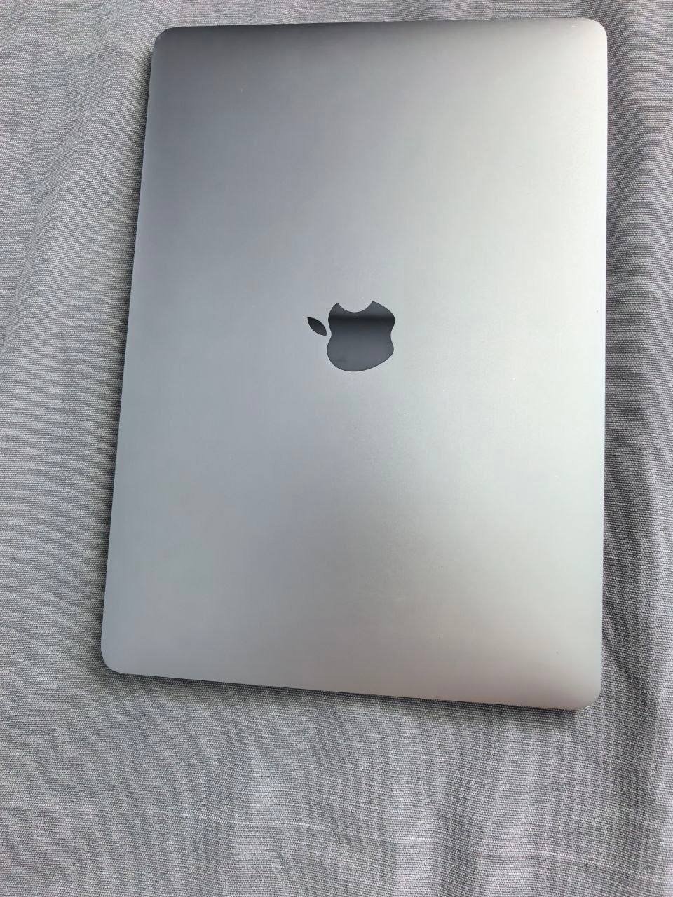 西港转让14英寸MacBook M1 Pro 8G+512G