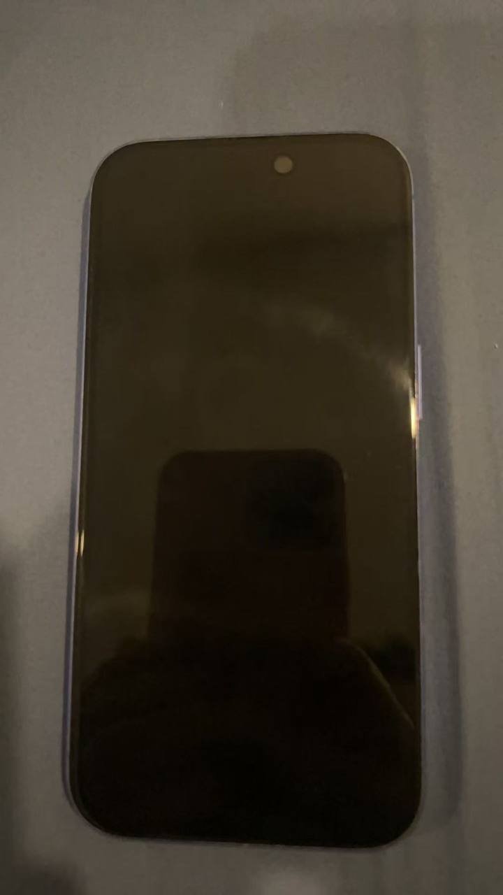 西港转让国行iPhone16 纯原可验仅售$500