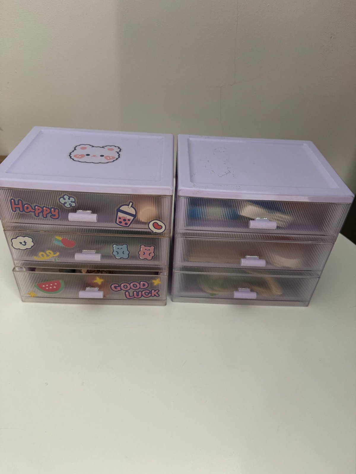 西港生活用品转让 电动抽水器烧水壶桌子等