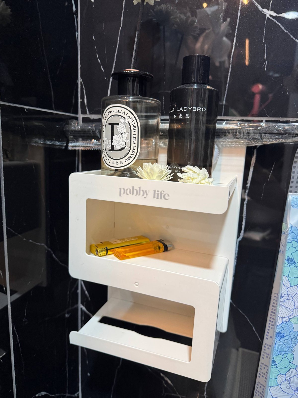 西港转让各类二手生活用品,包括置物架