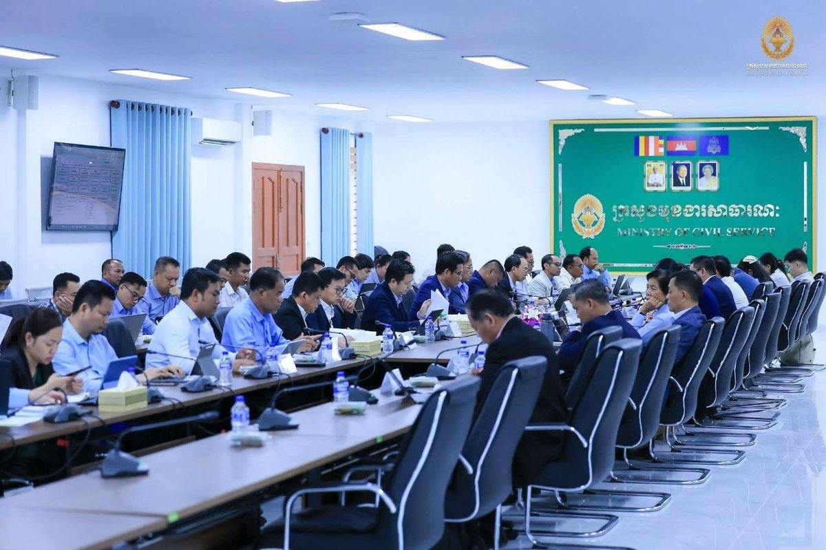 柬埔寨公共职能部与劳工部合作优化机构结构