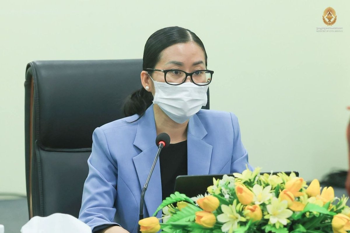 柬埔寨公务员部与农业部讨论职能调整与机构改革