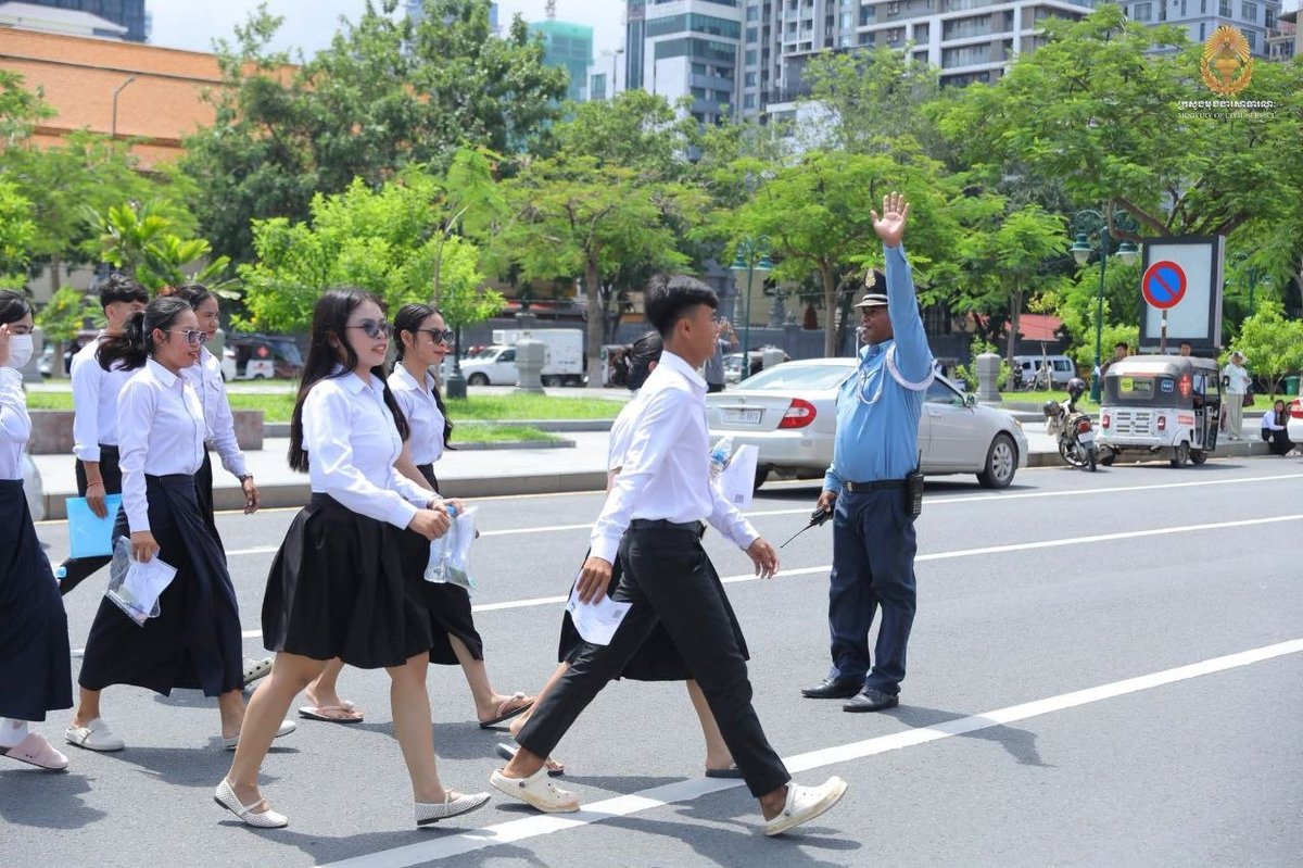 国家教育学院举行教师招聘考试 3613名考生参加