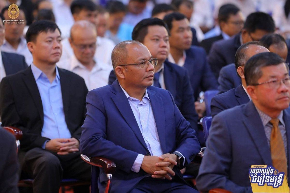 洪玛尼副总理主持西南地区医疗人员普查启动仪式