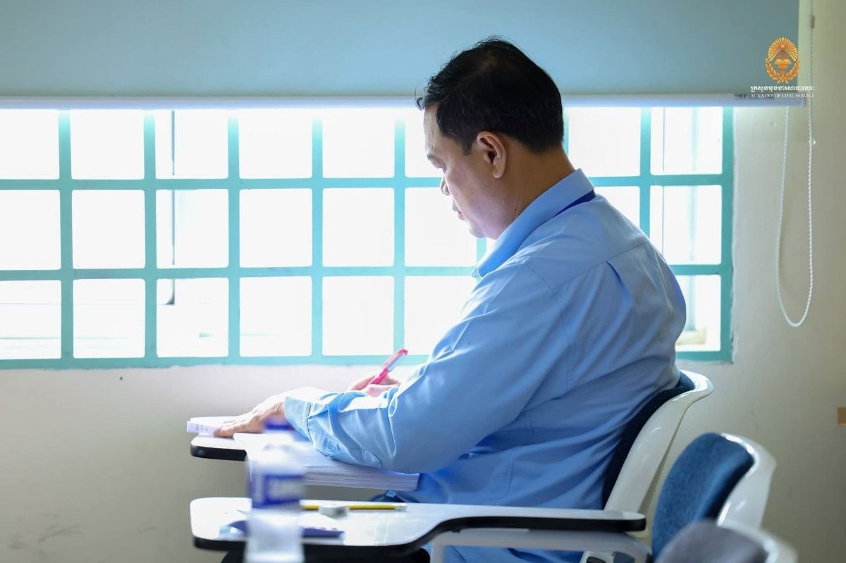 柬埔寨中学教师招聘考试阅卷工作顺利结束