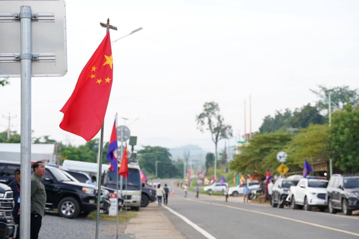 柬埔寨国道10号正式通车 连接马德望至国公省