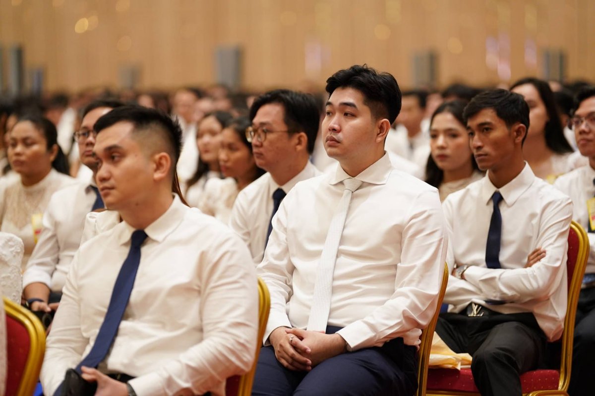 洪玛奈出席卫生科学大学校庆 启用新教学楼