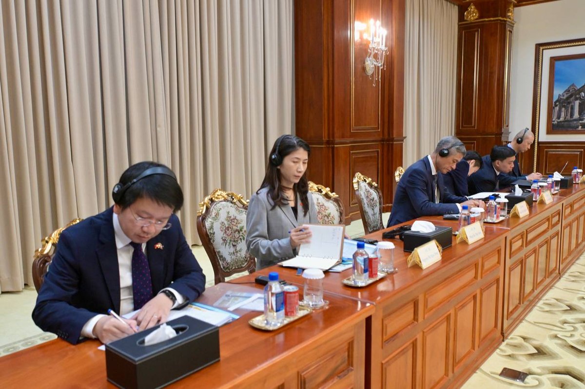 洪森会见越南总理Le Minh Hung 深化双边友好关系