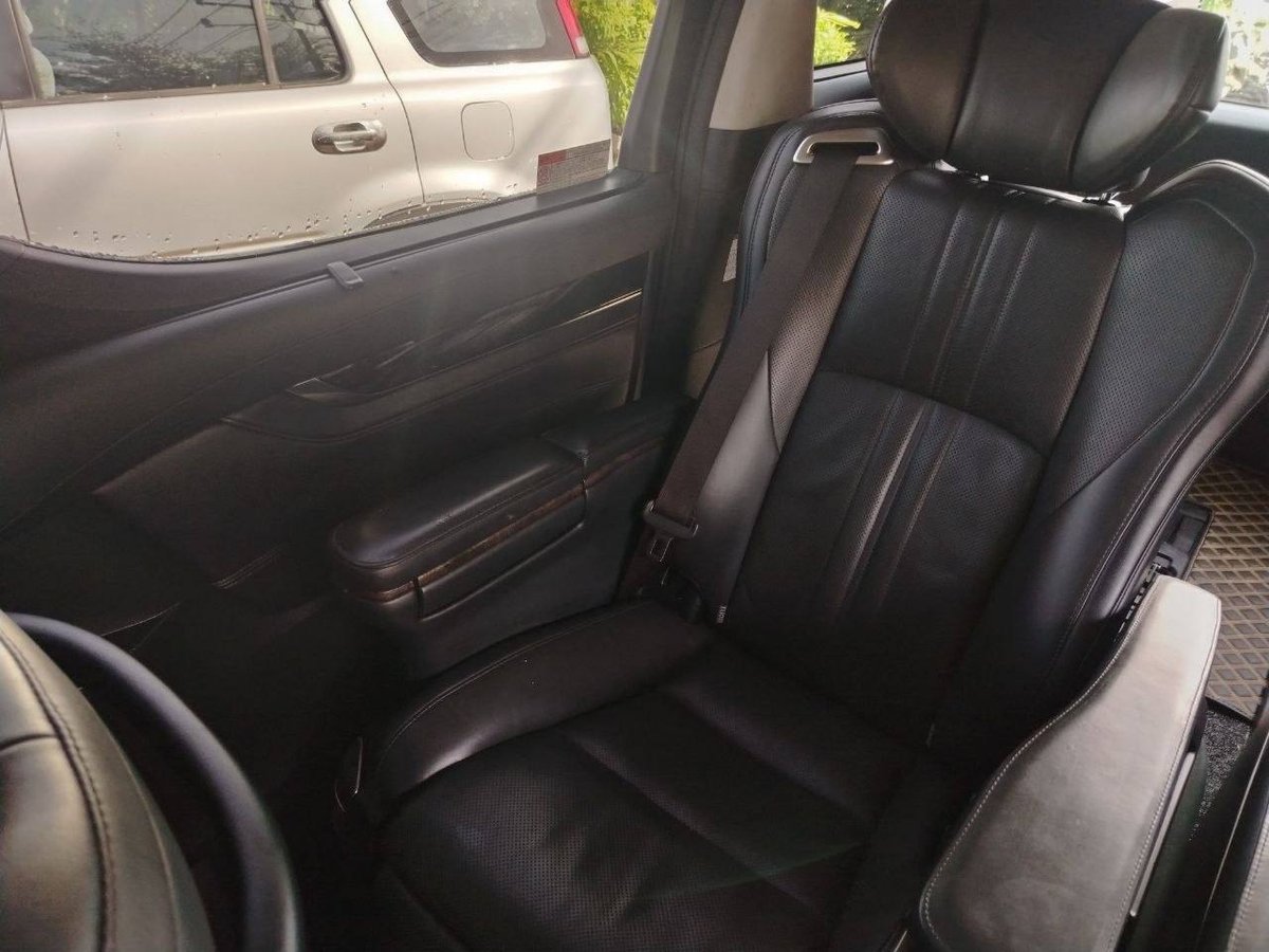 暹粒转让2020年丰田Alphard 售价$49500
