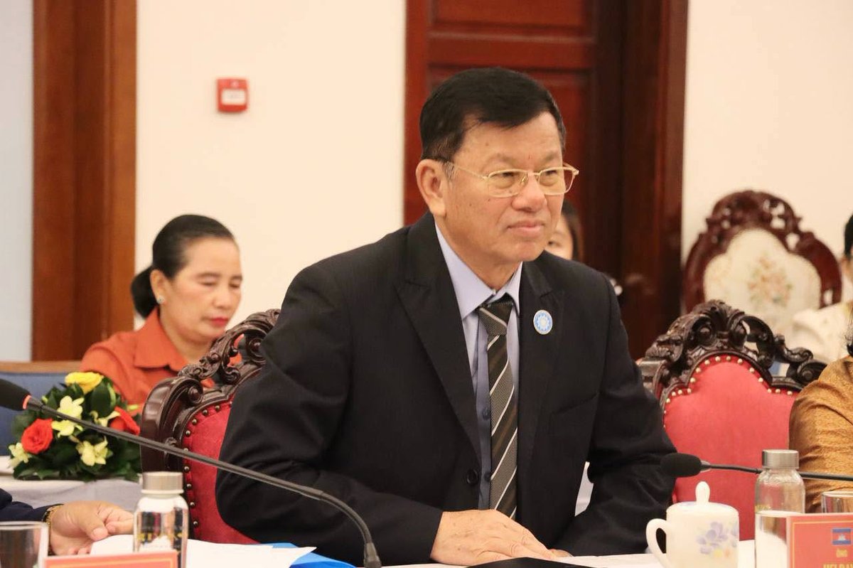 柬埔寨与越南国防部举行第九次双边防务合作会议