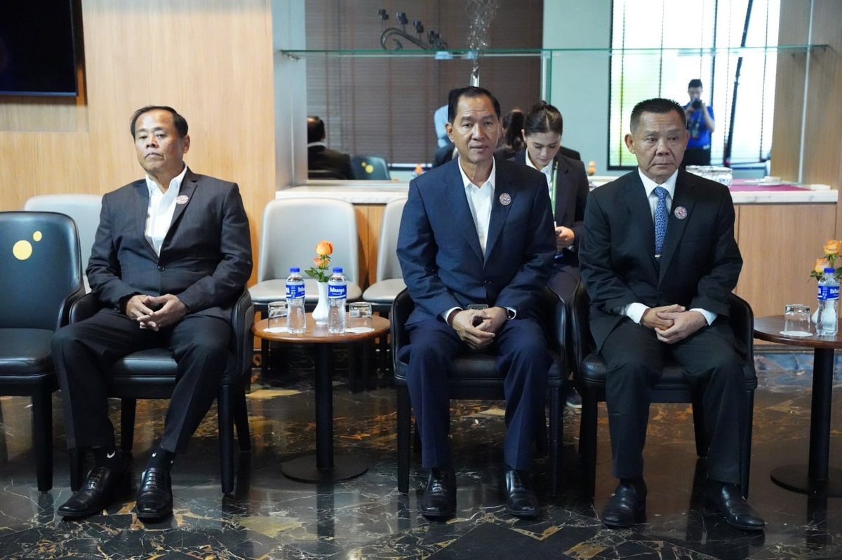 官金会见文莱退伍军人协会主席 探讨双边合作