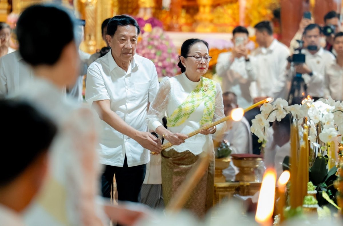 柬埔寨政要出席佛教活动 庆祝亡人节第八天