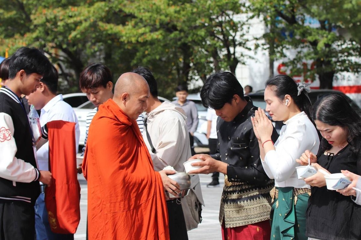 超过1500名在韩柬埔寨劳工及社区成员齐聚一堂,共同庆祝传统